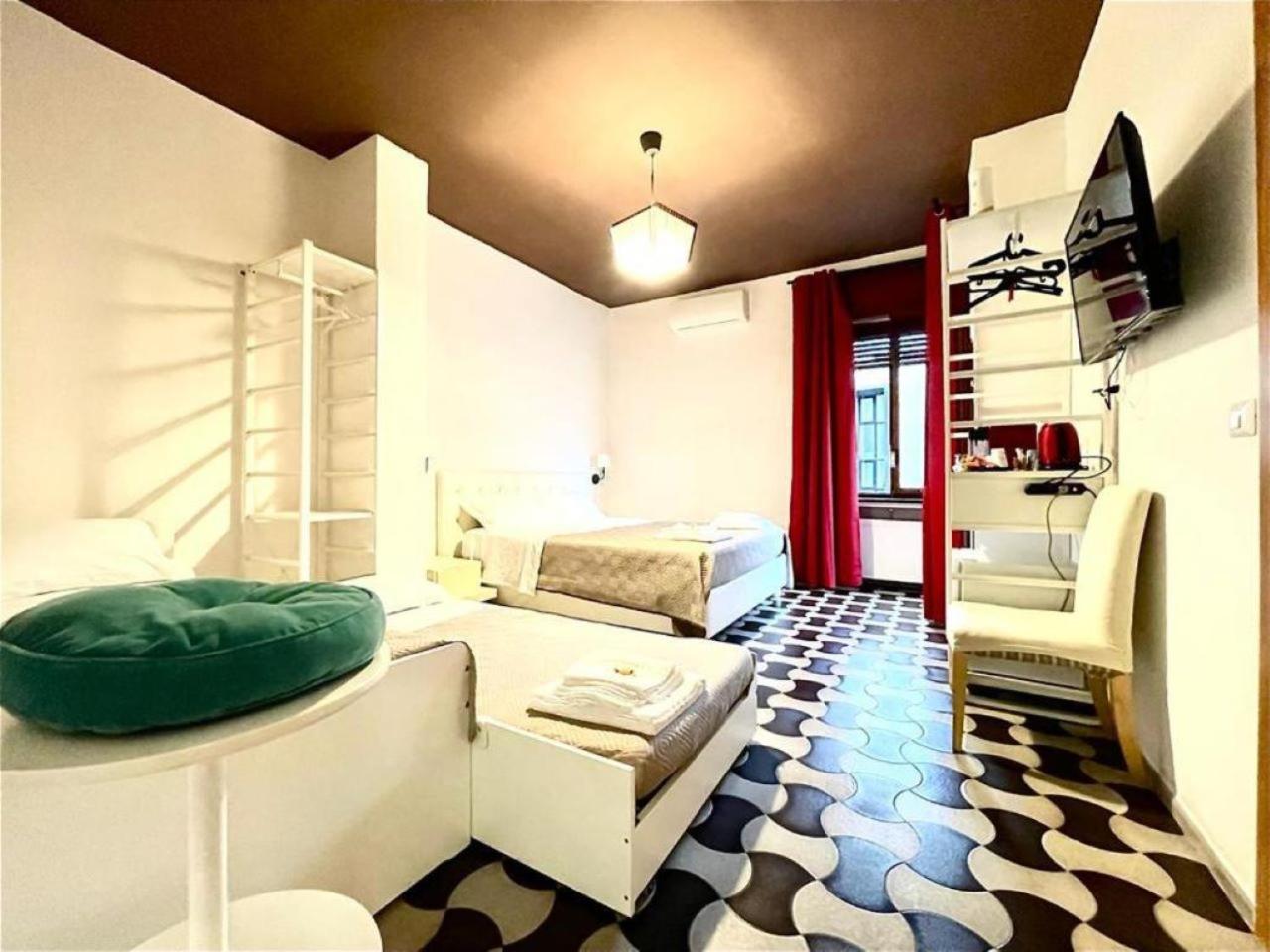 Hello Salerno Bed & Breakfast Bagian luar foto